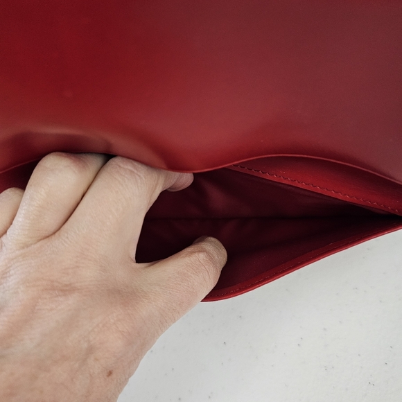 Lodis Elegant Red Leather Checkbook Wallet - Picture 9 of 10